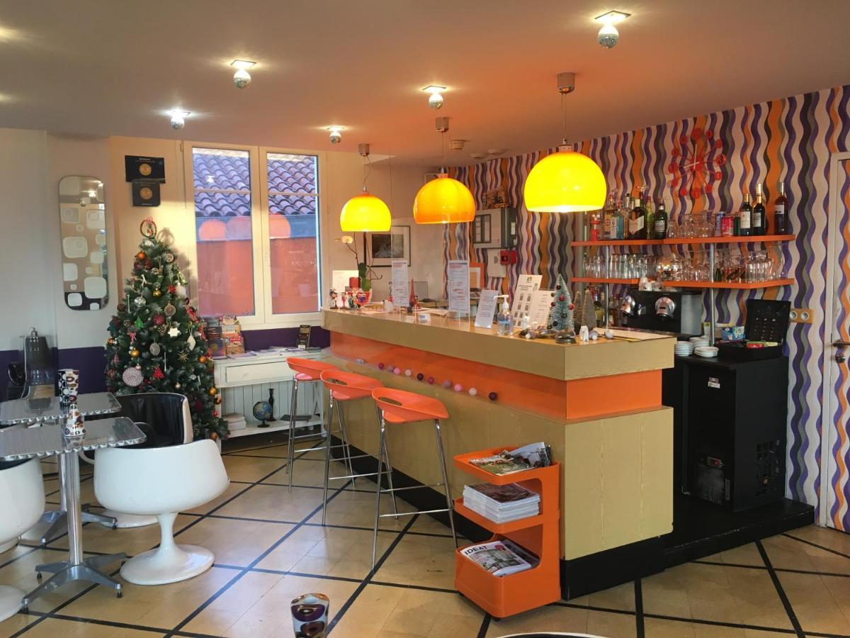 Hotel Mirano Biarritz Bagian luar foto