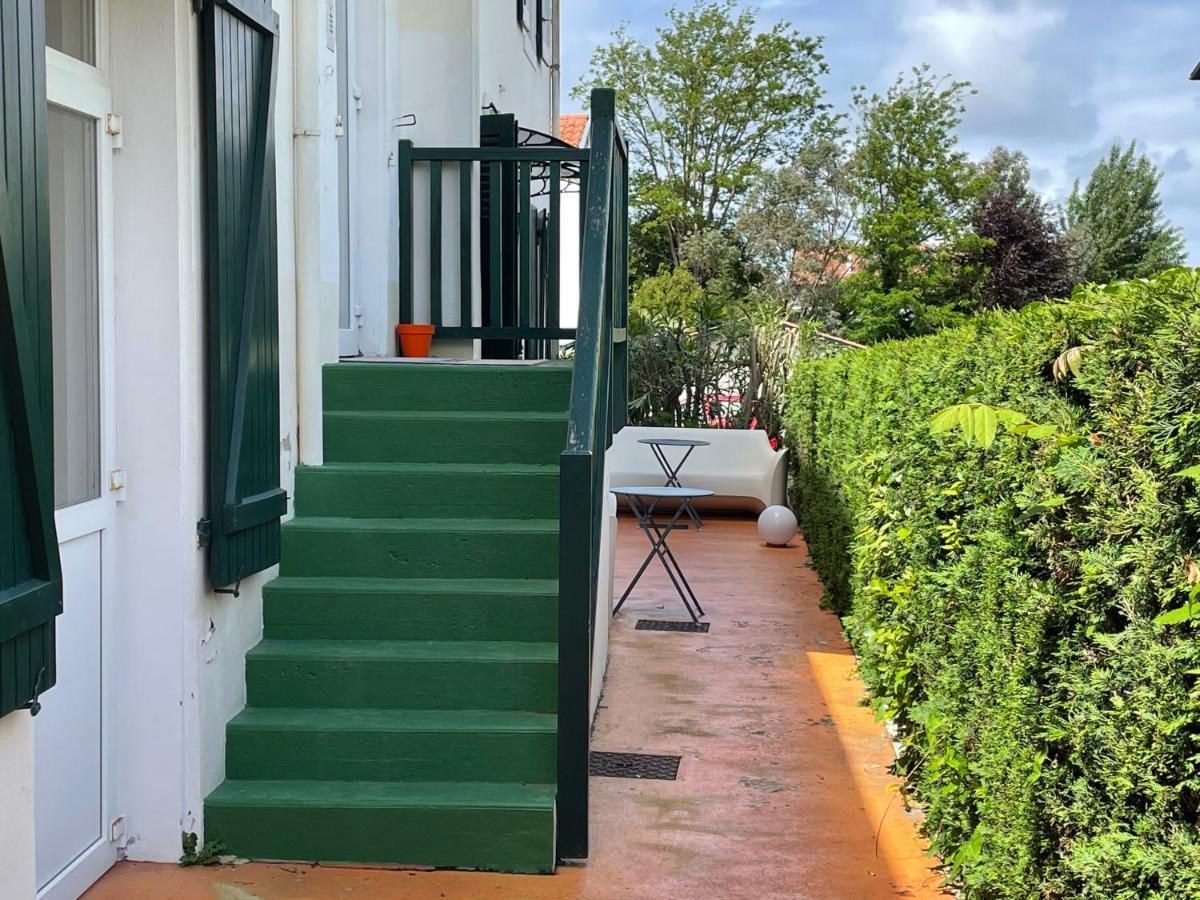 Hotel Mirano Biarritz Bagian luar foto