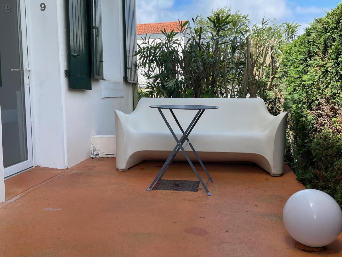 Hotel Mirano Biarritz Bagian luar foto