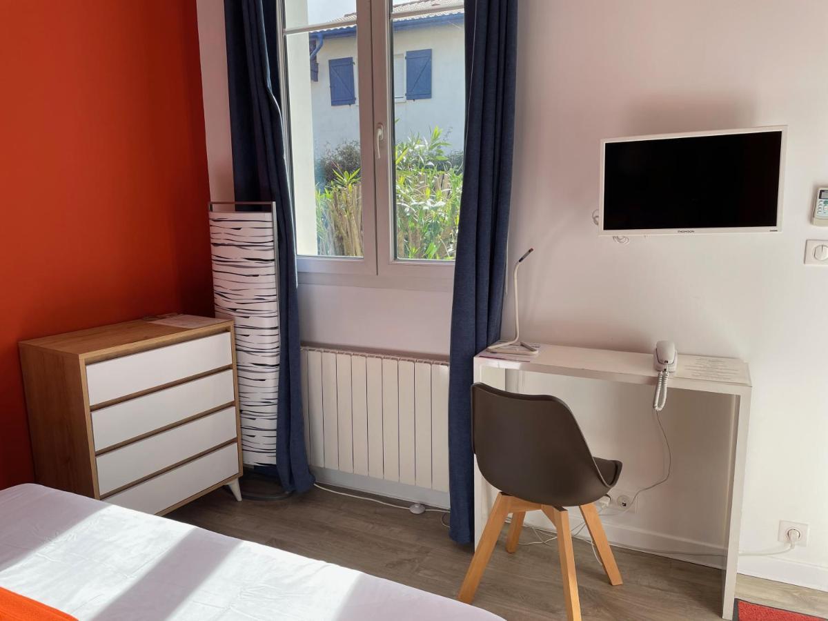 Hotel Mirano Biarritz Bagian luar foto