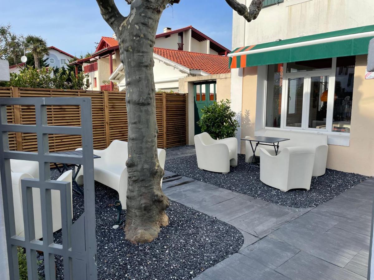 Hotel Mirano Biarritz Bagian luar foto
